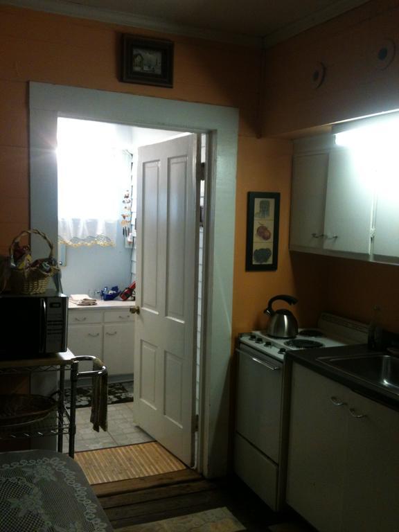 The Claremont House Bed & Breakfast Rome Room photo